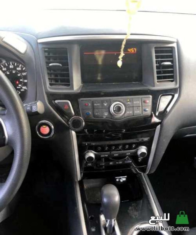 nissan-pathfinder-2015-very-good-condition-big-2