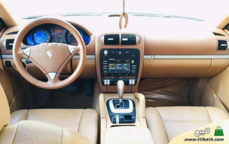 porsche-cayenne-model-2010-for-sale-big-2