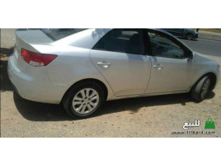 سورنتو فضي موديل 2012