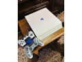 playstation-4-pro-small-4