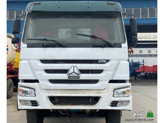 شاحنه هوو قلاب 375حصان (4*8) للبيع بسعر رائع