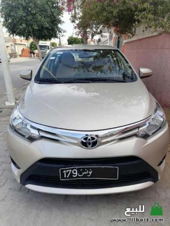 toyota-yarys-sydan-2015-big-0